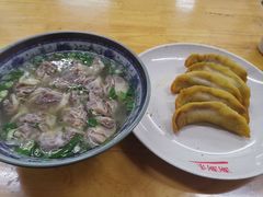 -牛味十足传统美食(凤凰西街店)