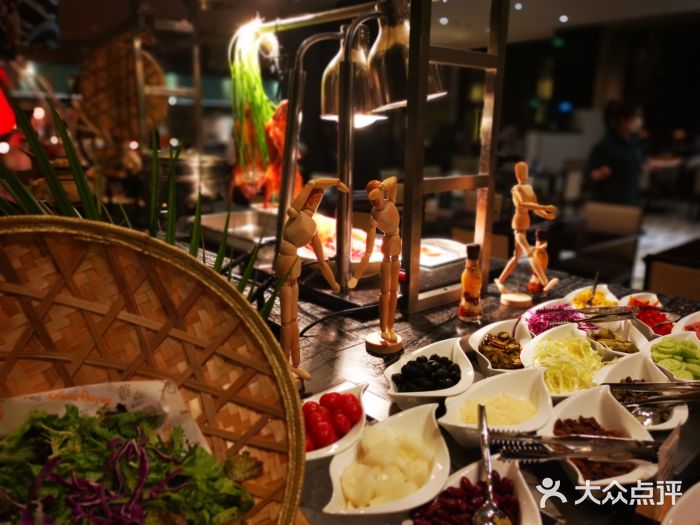 北京希尔顿逸林酒店-逸轩西餐厅-自助餐厅图片