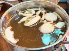 -丽江庭院·云南野生菌·海鲜火锅(鼓楼四合院店)