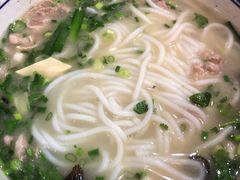 -桥香园云南过桥米线(金马碧鸡店)