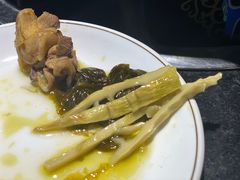 -符缸酸菜鸡(华阳店)