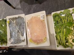 -透明思烤·自助烤肉海鲜火锅(东部星悦天地店)