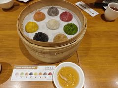 -乐忻皇朝(上海中心大厦店)