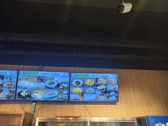 -护国寺小吃店(红莲南路店)