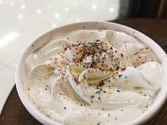 流光溢彩新年拿铁-星巴克臻选(青岛麦凯乐分店)