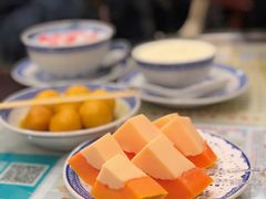 -广信牛奶甜品世家(台东店)