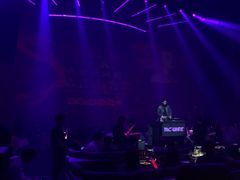 -赤红音乐现场(浦东金桥路店)
