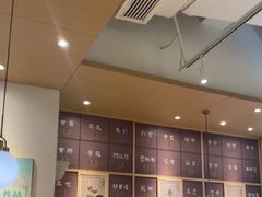 -必胜客(WOW昙华林店)