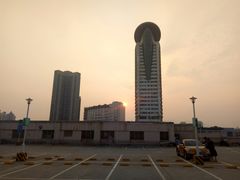 -永旺黄岛购物中心