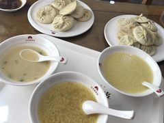 -东升灌浆包(辛庄街总店)