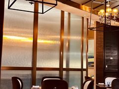 -卡佩罗意大利餐厅及酒吧Al Cappello Trattoria