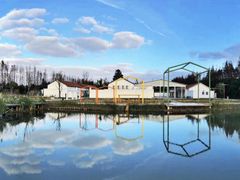 -前小桔亲子创意农场·草莓采摘·露营烧烤