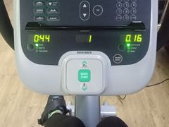 -立峰超越健身中心(先天下店)