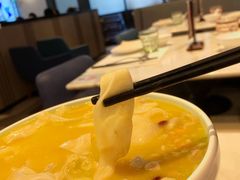 -港丽餐厅(高德置地店)