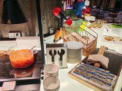 -松咖啡自助餐厅·松北香格里拉