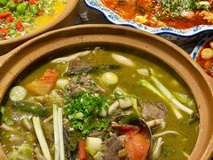 -李双猪·小龙虾·烧烤·羊肉煲(乐山店)