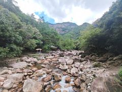 -鄣山大峡谷