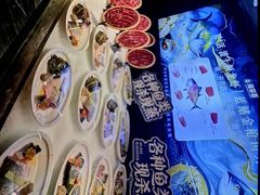 -雍容荟帝王蟹活龙虾展台自助(IFS黑金店)