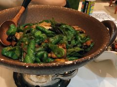 郑哥小炒肉-丹江口渔村·湘味厨房(桃园店)