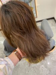 -V8潮牌·接发烫染连锁