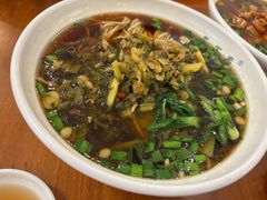 -三两春肚肺汤(崂山路店)