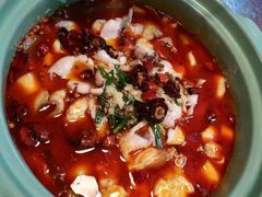 -重庆鸡公煲·青锅花椒鱼(牡丹江路店)