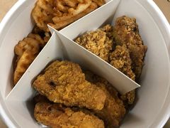 -麦当劳(田林好又多店)