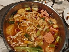 -七欣天香辣蟹火锅(南京建宁路大观天地店)