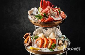 Riva Seafood Tower