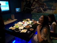 -唯爱KTV聚会餐厅(仙林东城汇店)