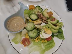 -丽莎沙拉轻食餐厅(国贸店)