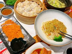 -馋三尺蟹粉小笼(人民广场店)