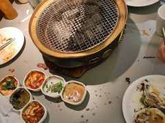 -山焱·炭火自助烤肉(周浦万达店)