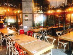 -玛格萝妮(汇智国际商业中心店)