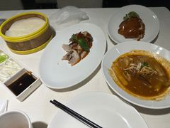 -鸭王烤鸭店(三里河店)