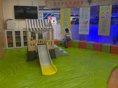 -金宝贝早教中心(徐东群星城中心)
