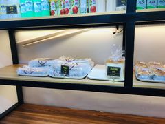 -韩国利尔面包(桂林路店)