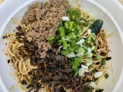 -酒都燃面(龙湾店)
