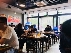 大堂-范贤光鸡公煲(平乐园总店)