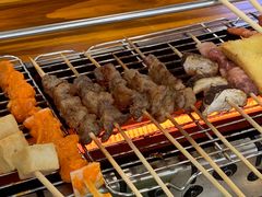 -哈尔滨小酒馆·鲜肉现穿自助烧烤(康新花园店)