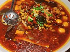 -小三峡食府(西五路店)