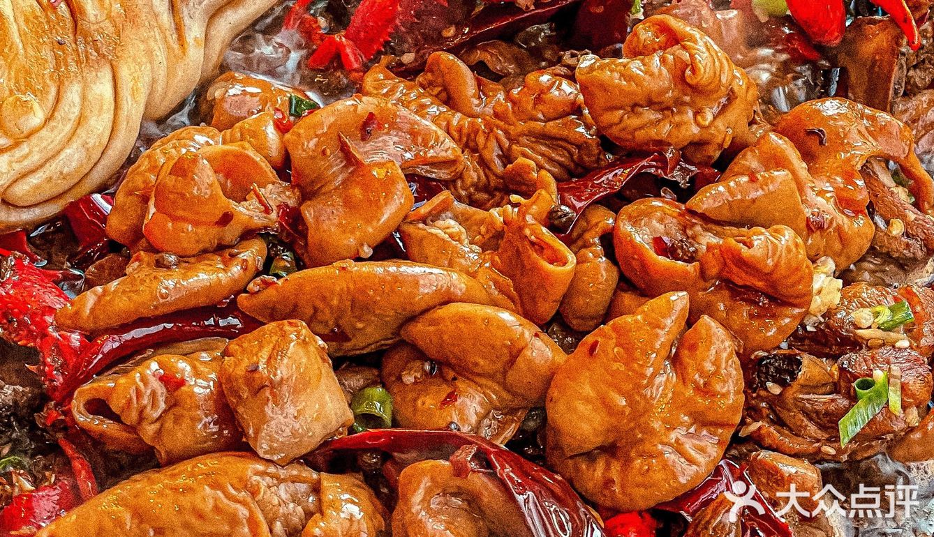 秦皇岛｜一秒上头的臭豆腐肥肠鸡你吃了吗⁉️