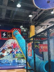 -欧酷世界动力星球(王府井奥莱UP TOWN店)