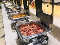 自助取餐区-武汉融通中南花园酒店·戈美西餐厅