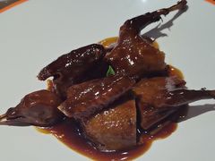 -东口码头·烧鸽子·鱼头泡饼·地方菜(金鹰悦城店)