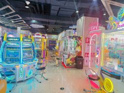 -多奇妙乐园·淘气堡·电玩·抓娃娃(海口吾悦店)