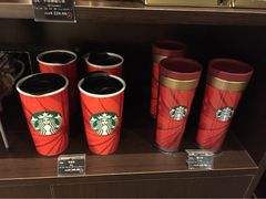星巴克(泉城路百盛店)-星巴克臻选(济南恒隆店)