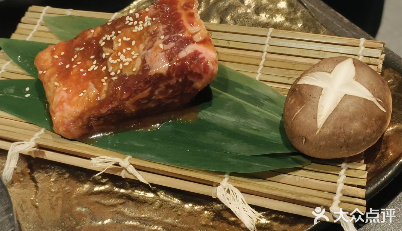 小资生活的连锁店之一，适合朋友聚会，高品质牛肉天堂
