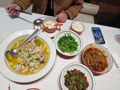 -老湘亲·品鉴湘菜(蔡塘爱琴海店)