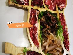 -三头牛·潮汕牛肉生蚝火锅 (夏湾店)